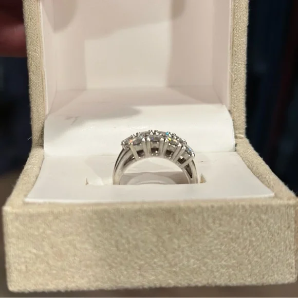 Moissanite 4-stone silver band Rings (2 bands) - Picture 3 of 4